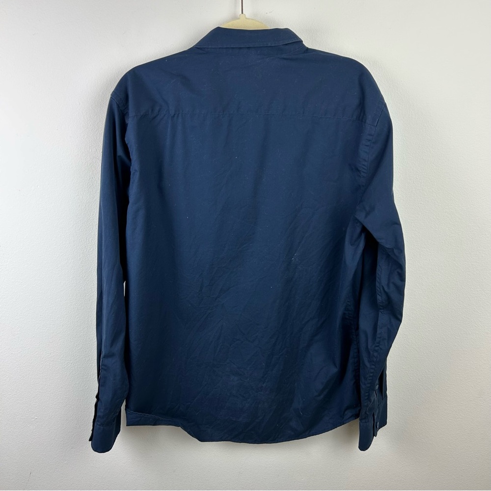 Bundle of long-sleeve Untuckit button down dress shirts size: XL - Picture 13 of 13